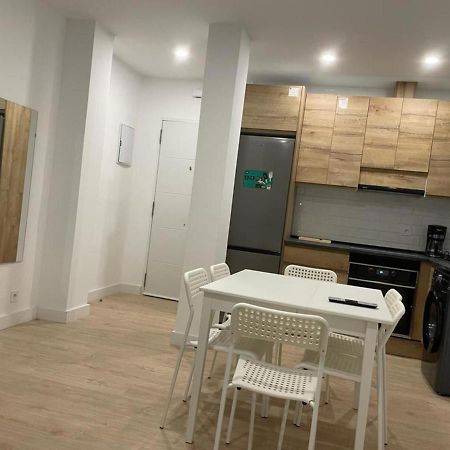 U2 Apartamento A Estrenar, Cerca De Metro Мадрид Экстерьер фото